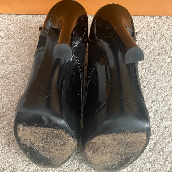 Barely worn good condition. 3.5” heel - Picture 5 of 5